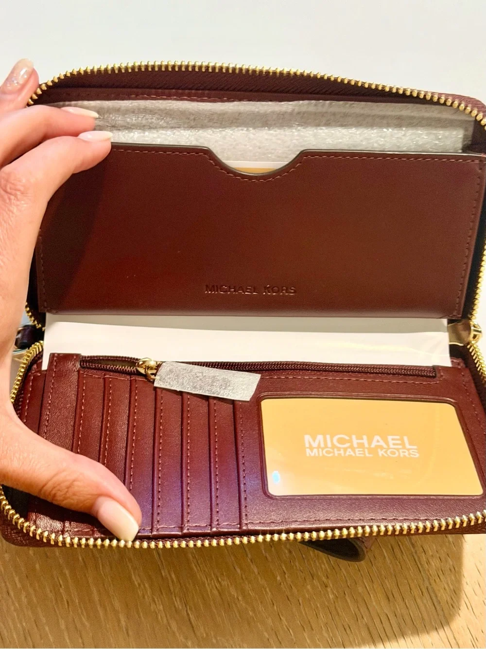 New Michael Kors Pebbled Leather Zip Wristlet Wallet in Burgundy Wine